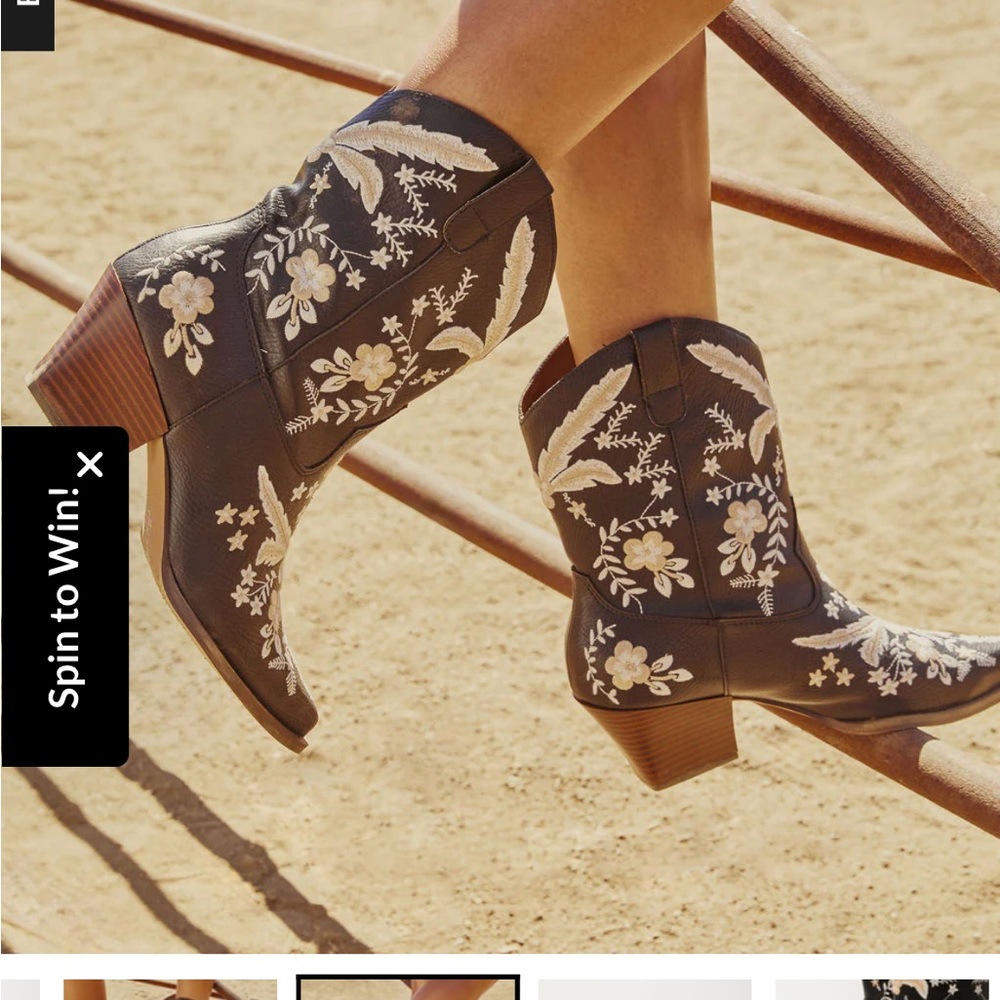 Vici Full Bloom Floral Bootie